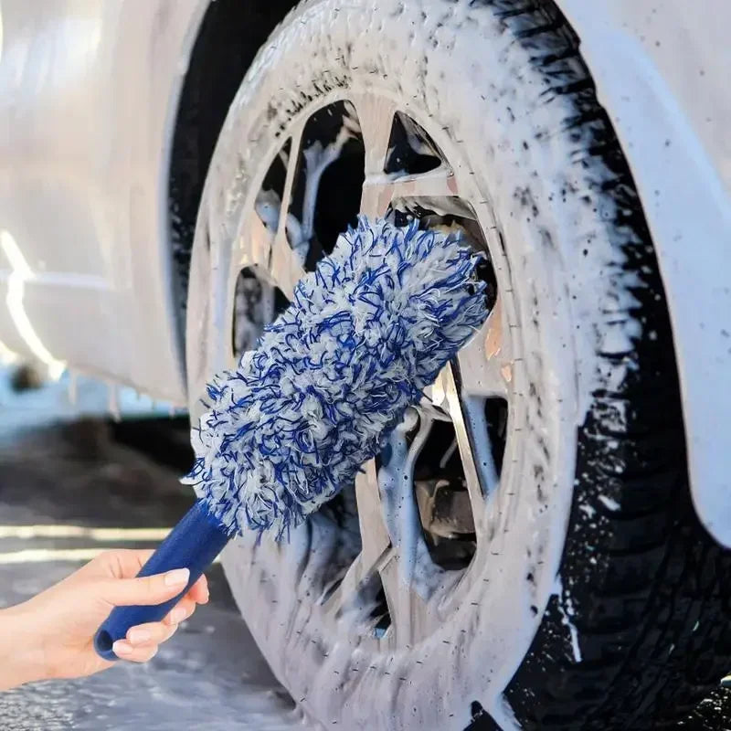 Super Soft Microfiber Tire Wheel Rim Cleaning Brush for Car Wash.
